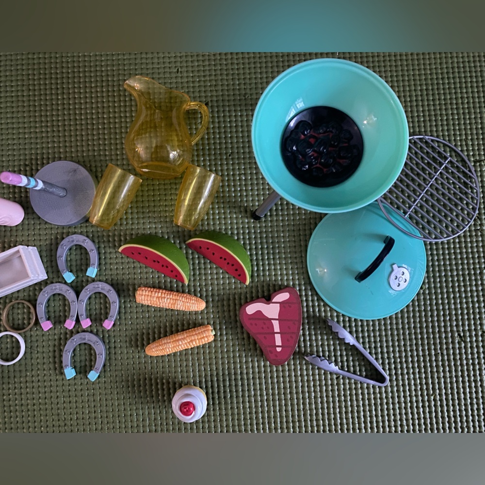 Our Generation 18” doll accessory sets; outdoor bbq fun - Picture 4 of 16
